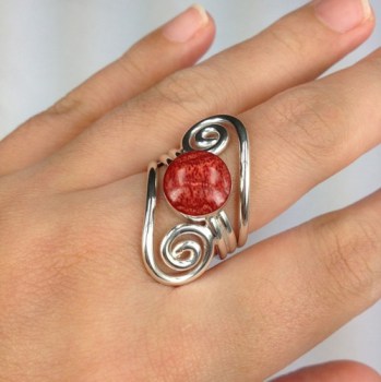 Zilveren edelsteen ring met rood Koraal ring maat 18 mm